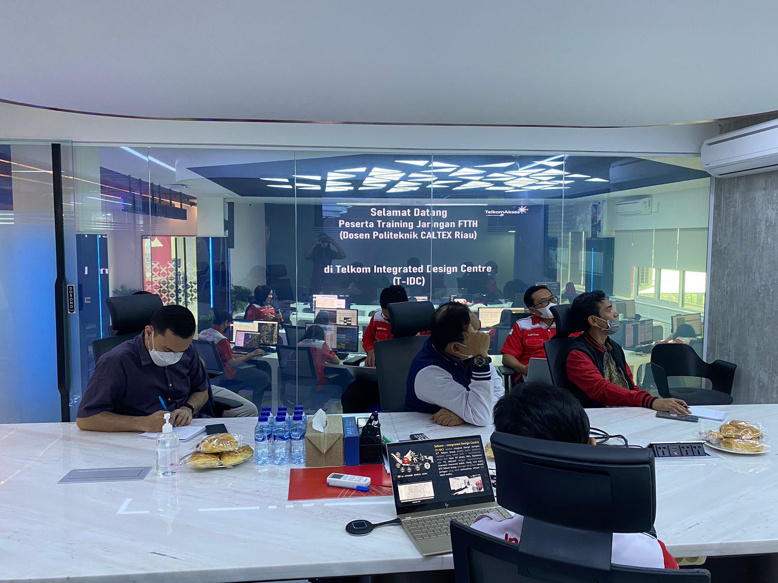 WhatsApp Image 2022-10-11 at 09.18.26 (2)