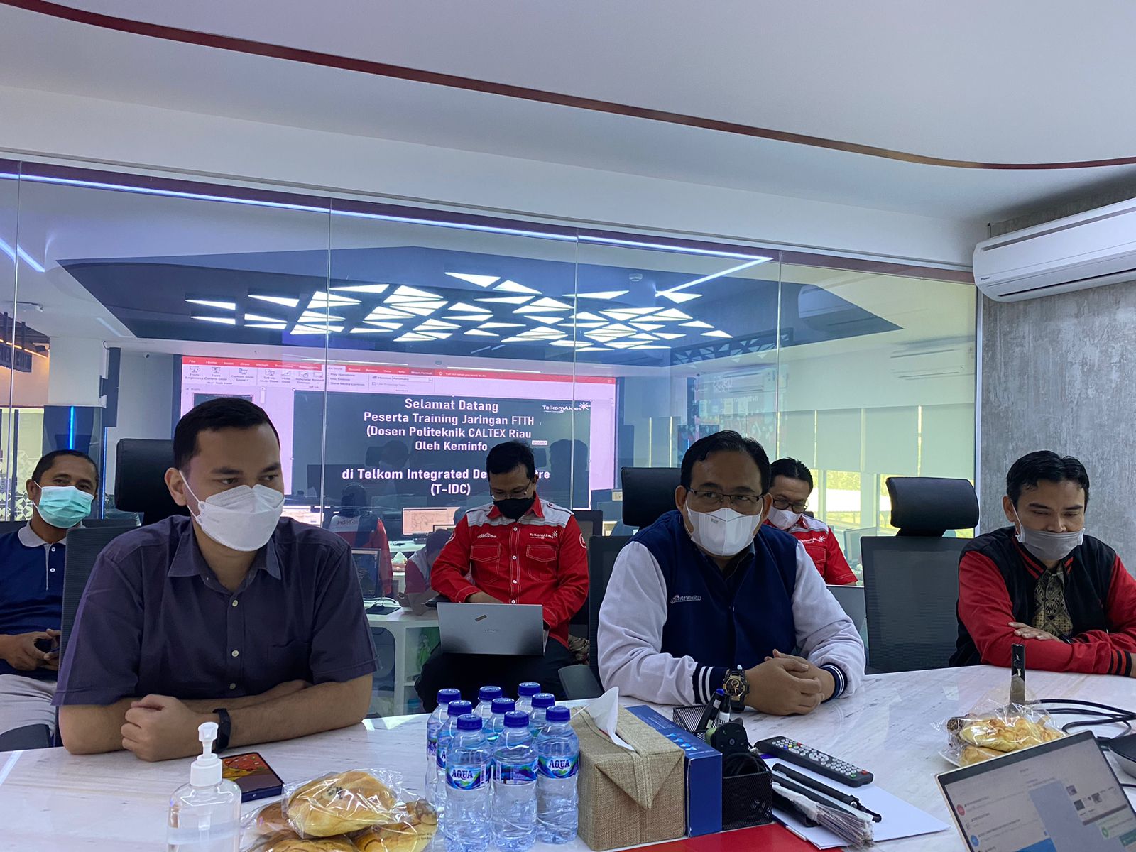 WhatsApp Image 2022-10-11 at 09.18.27 (2)