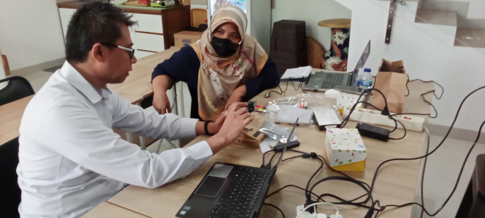 WhatsApp Image 2022-10-20 at 09.37.22 WhatsApp Image 2022-10-20 at 09.37.22