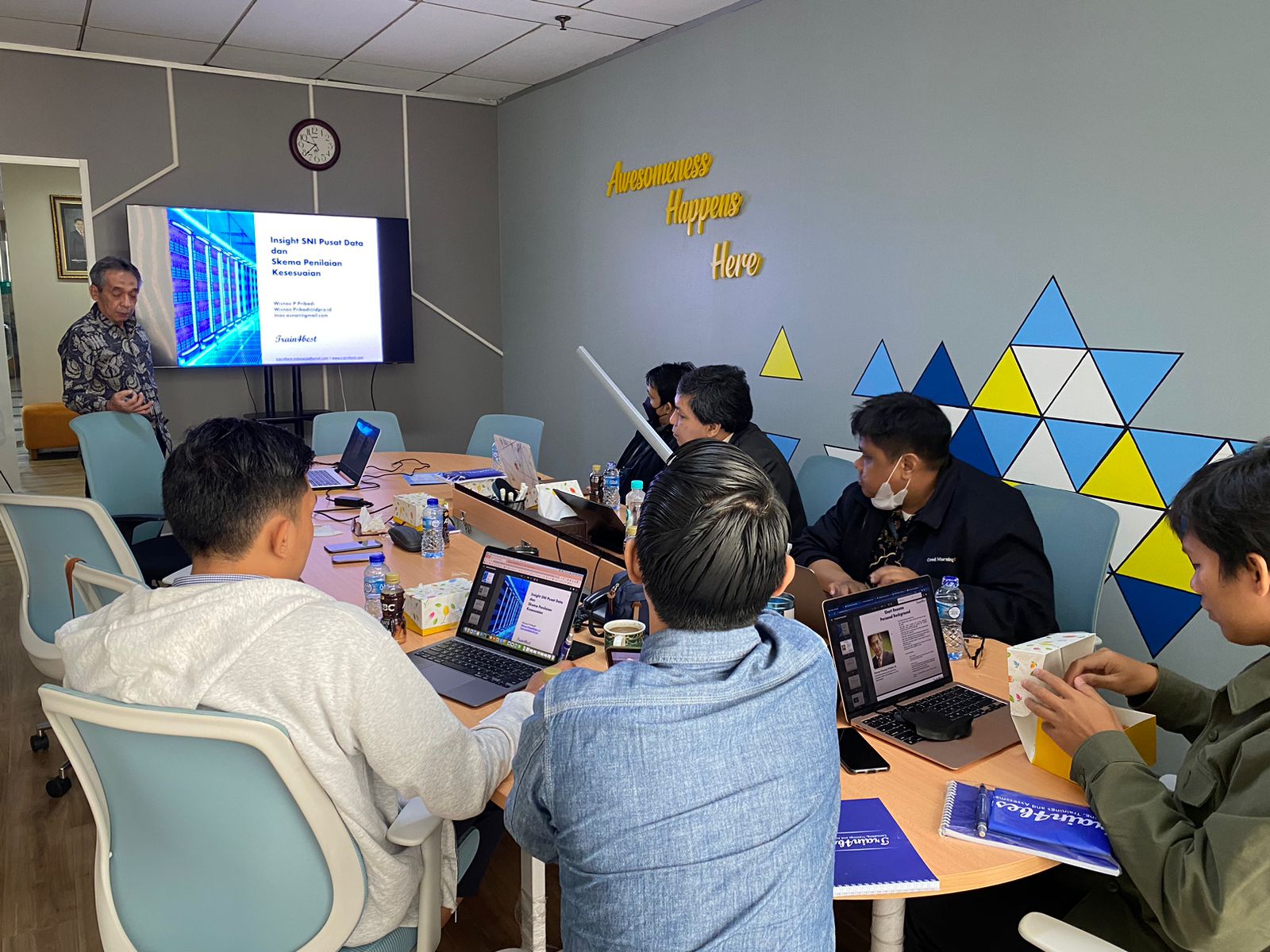 WhatsApp Image 2023-03-15 at 09.33.00