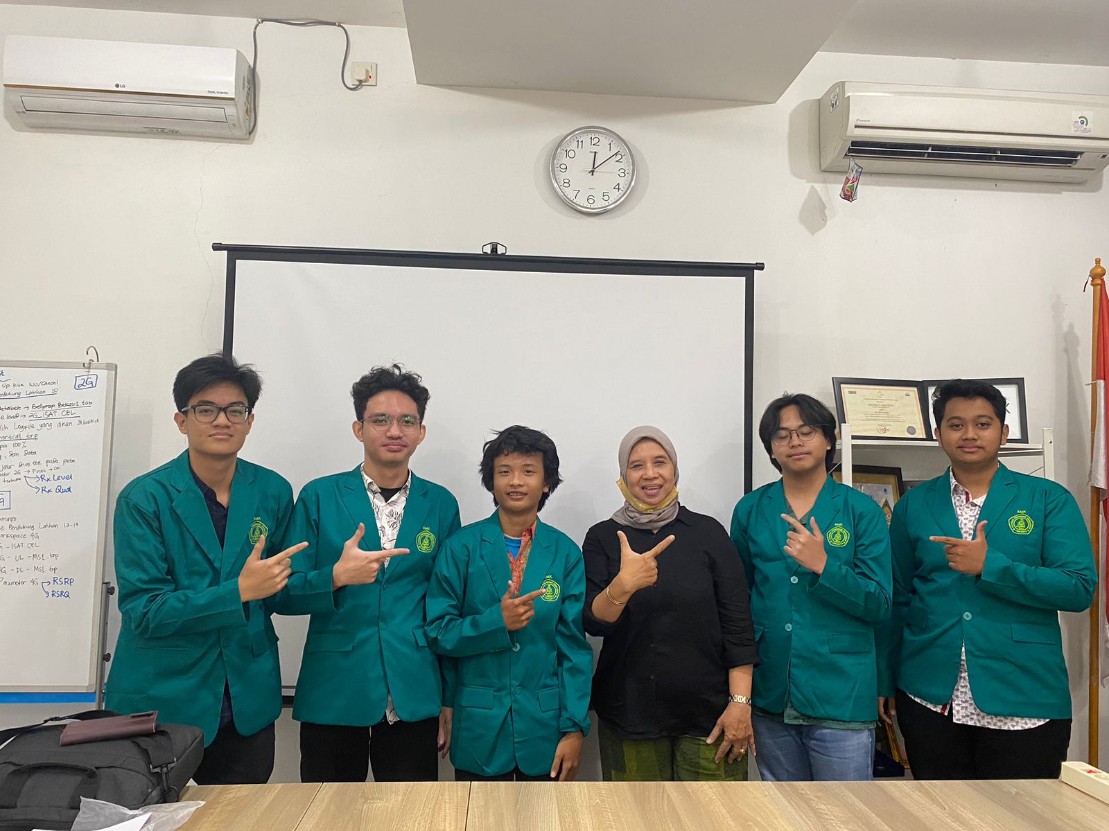 WhatsApp Image 2023-03-27 at 12.11.42