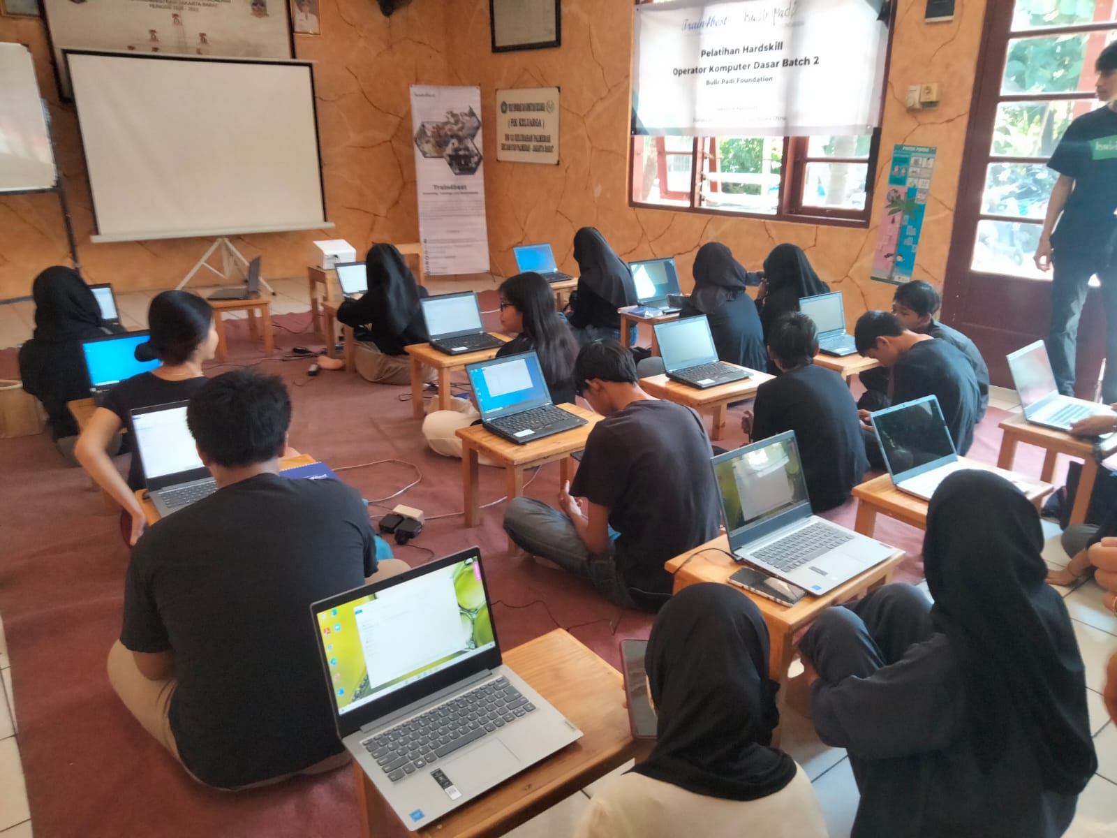 WhatsApp Image 2023-04-08 at 10.07.58 (1)