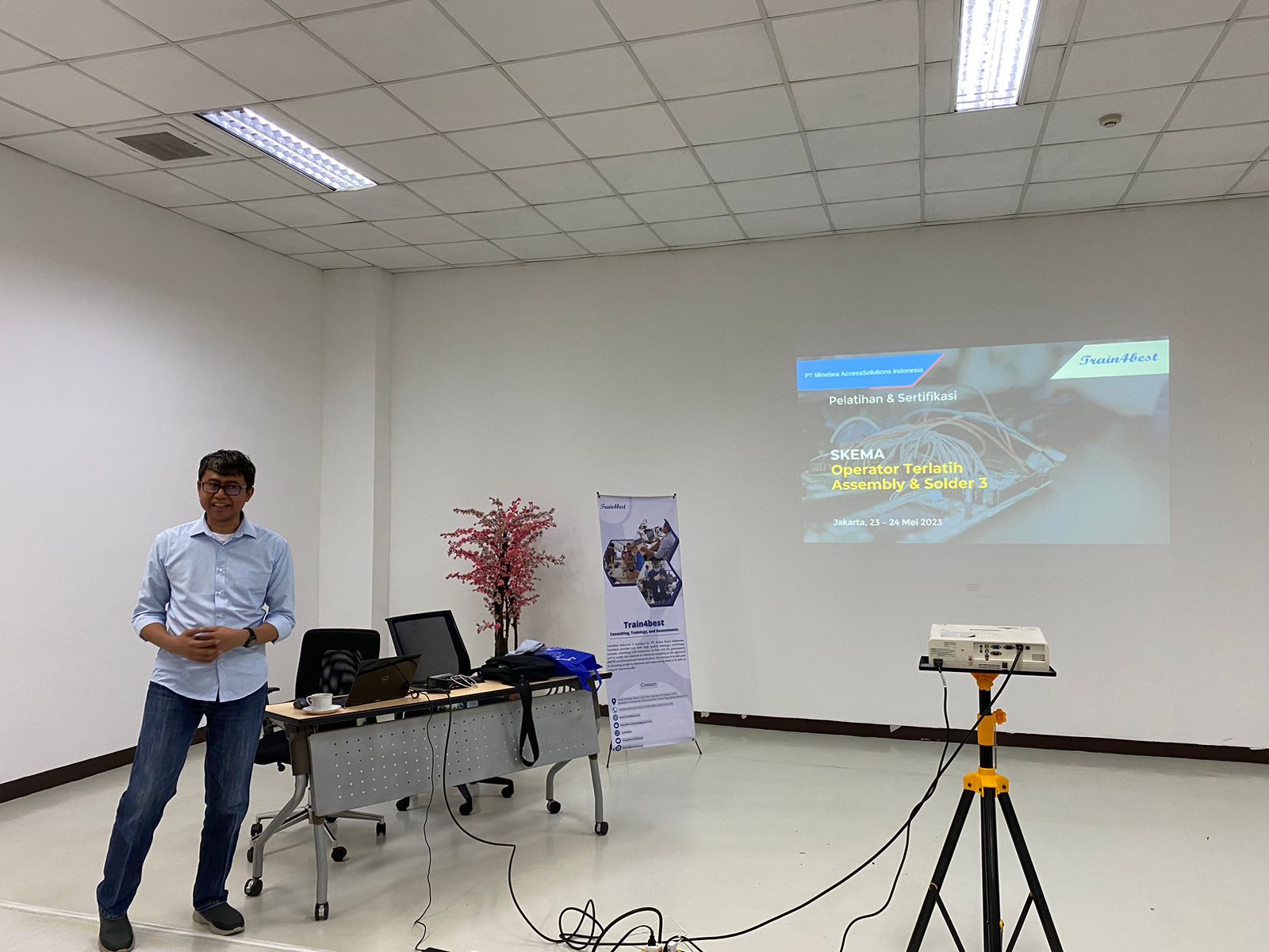 WhatsApp Image 2023-05-23 at 13.35.05 (1)