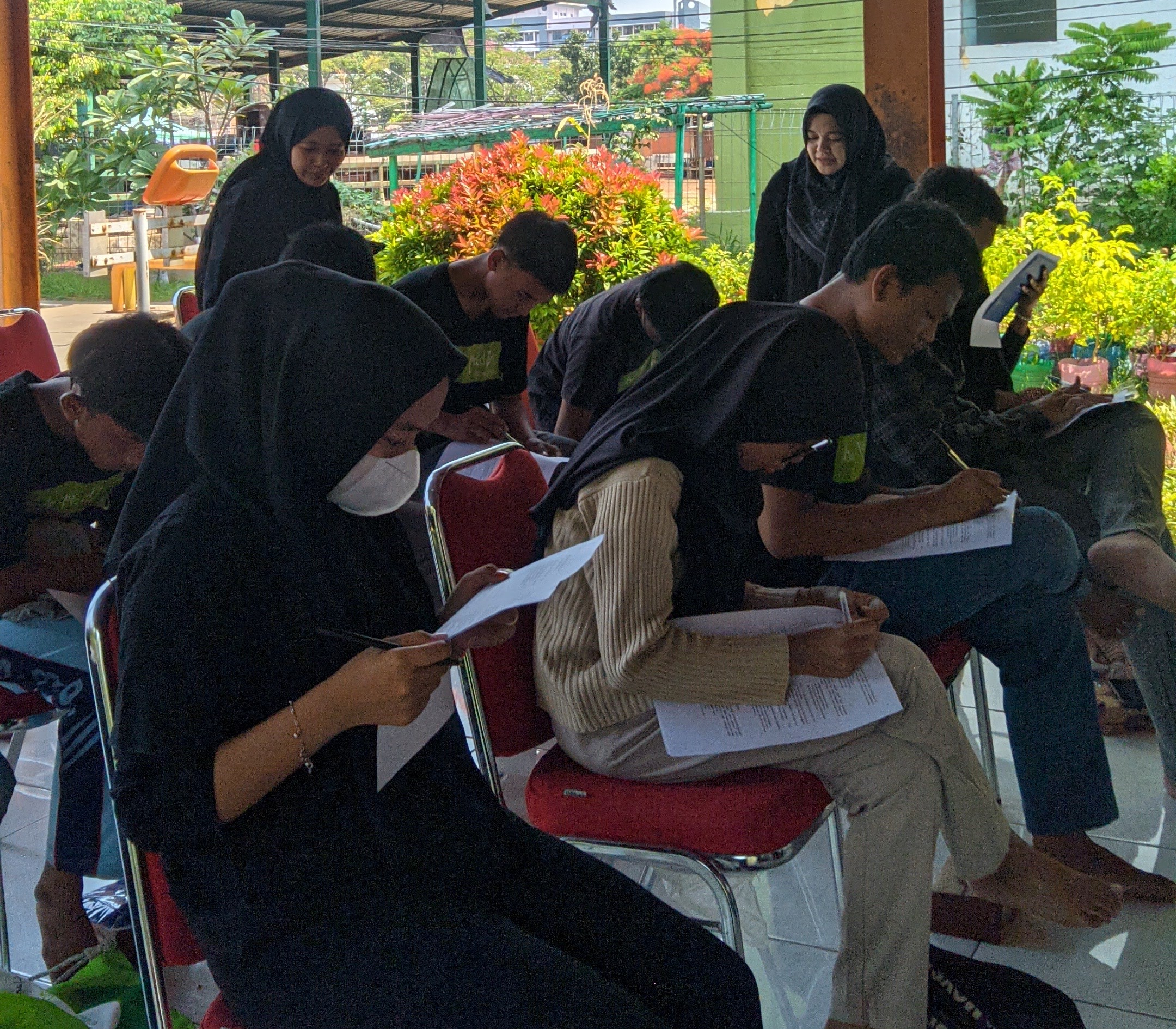 PXL_20231216_102807039.NIGHT