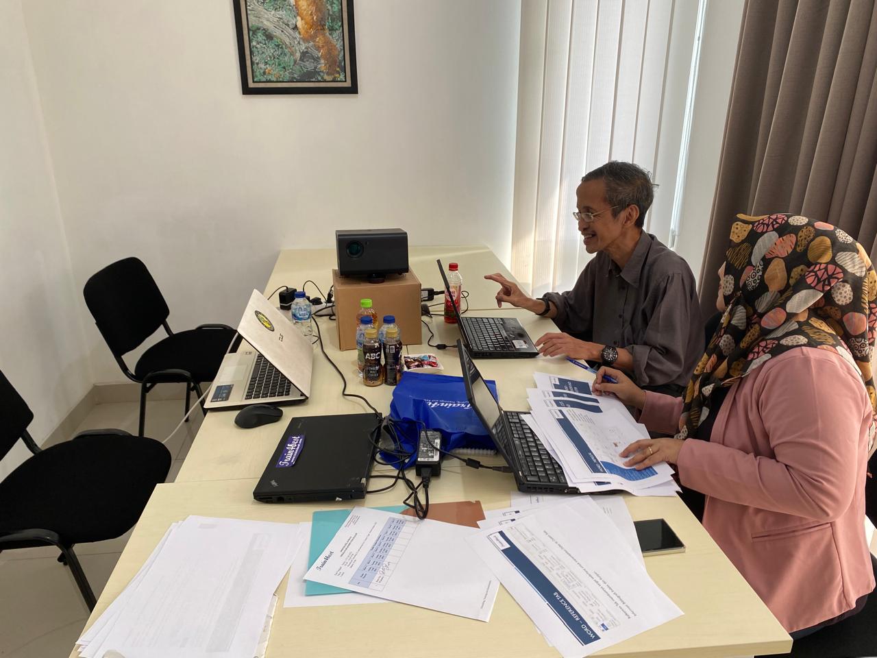 2ce14e82-6e72-4e61-bf83-4cfc3baf0cb5