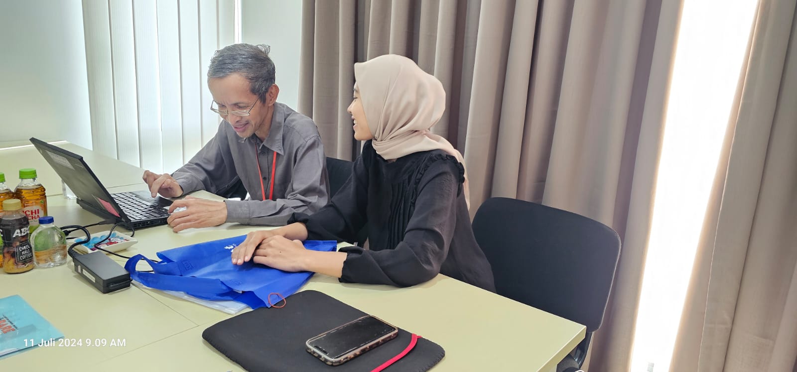 7c11a247-6d33-4b6d-a208-1c784e430976